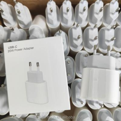 China Mobile Phone PD 20W USB-C Charger Adapter For iPhone 13 12 Pro Max Fast Charger EU USA Plug 20w USB-c Wall Charger for sale