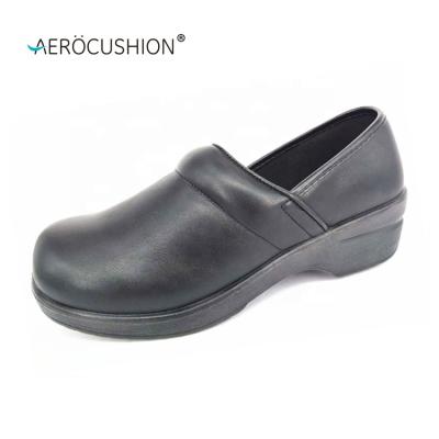 China AEROCUSHION Custom Brandy Light Clogs Shoes Garden Clogs Women Nursing Clogs for sale