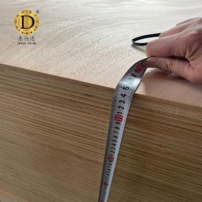 China 1220x2440mm Luan Plywood 3mm-21mm Modern Red Pencil Cedar Plywood Sheets Okumen Bintangor Hardwood Poplar for sale