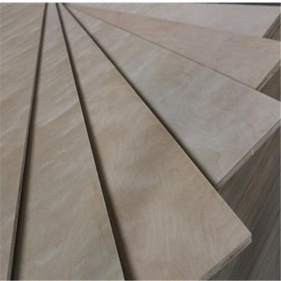 China Minimalist pine plywood and pino and kitchen triplay plywood for sale