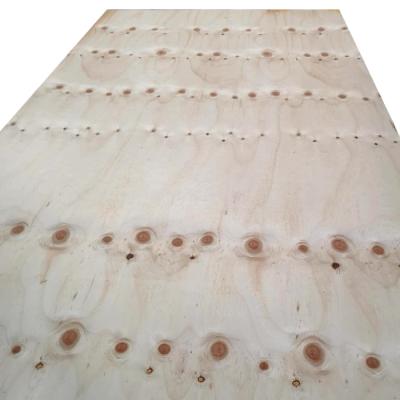 China 4X8 CDX Contemporary GRADE PINE PINE PLYWOOD WBP GULE USE FOR EXTERIOR CONSTRUCTION for sale