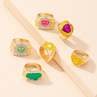 China CLASSIQUE 2022 Fashion Wholesale Customized Enamel Heart Shape Finger Jewelry Women's Ring Hand Made 18k Gold for sale