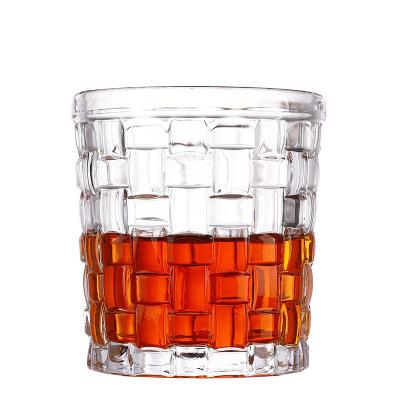 China Food Standard Glassware 8 and 10 Ounces Drinking Bolicicate High Heat Resistance Logo Custom Craft Beer Can Handmade Blowing Glass Cup for sale