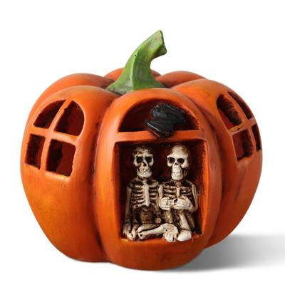 China 2021 Wholesale Resin Pumpkin Halloween Candle Lanterns Pumpkin Lanterns for sale