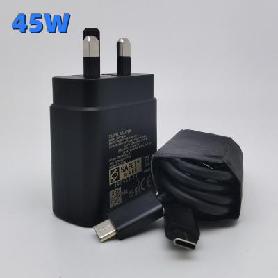 China Mobile Phone Free Sample Phone Charger Fast Charging 45 Watt Usb Type c 5V3a UK Folding Plug Charger For Samsung S22/S22+ for sale