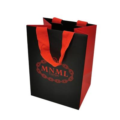 China Recyclable Paper Gift Bag For Packaging,China Gift Paper Bag Manufactures for sale