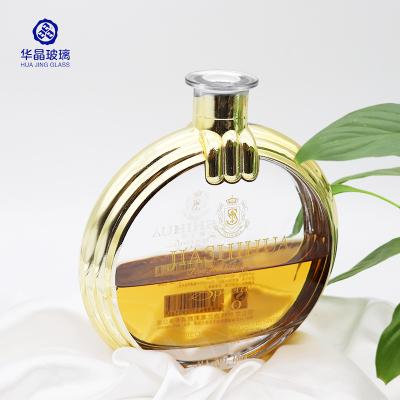 China Wholesale Elegant Beverage Factory Shape Whiskey Bottle 100ml Transparent Glass Bottles For Wine for sale