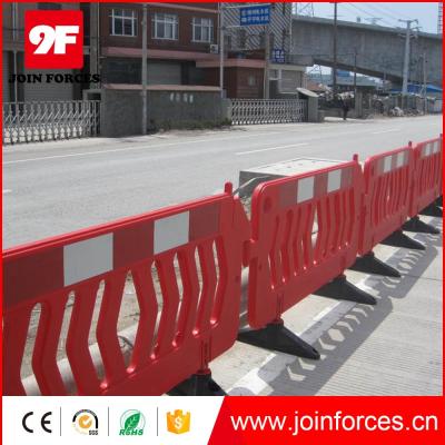 China PE 9F 2M Plastic Safety Fence Plastic Traffic Barrier for sale