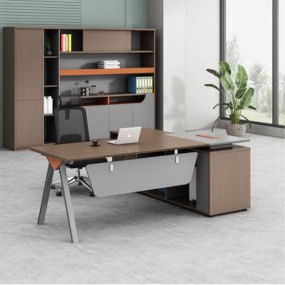 China Modern Luxury Office Furniture L Shaped Desk  Manager  Boss Table Executive Office Desk for sale