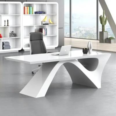 China Simple modern white paint executive desk boss desk office furniture light luxury president manager boss table for sale