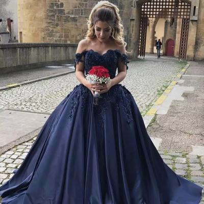 China Plus Size Off The Shoulder Satin Sweetheart Ball Gown Floor Length Navy Lace Appliqued Wedding Dress for sale