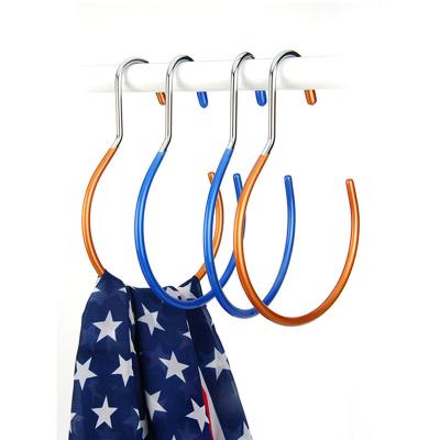 China Durable Colorful PVC Coating Space Saving Ring Round Belt Tie Scarf Non-Slip Hanger Organizer for sale