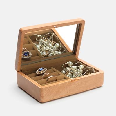 China Portable Wooden Jewelry Box with Mirror Velvet insert Jewellery Organizer Earring Rings Bangle Bracelet Necklace Storage Te koop