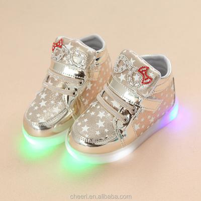 China Winter Round Ready To Ship Girls 3years Old Small Wale Led Star Baby Shoes Inner Walk Style Cotton With Light for sale