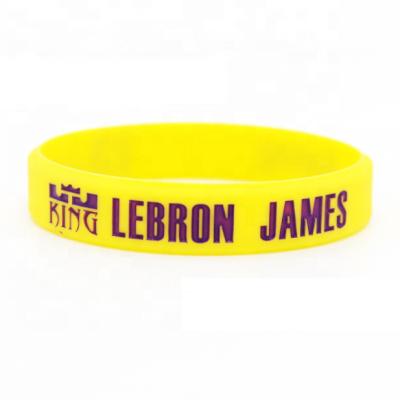 China Custom 31 Team Adjustable High Quality Waterproof Silicone Basketball Wristband Ring With Metal For nba for sale