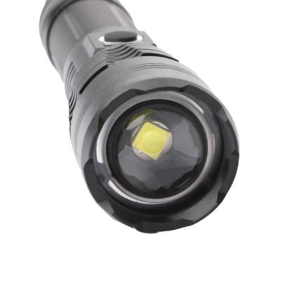 China 1000 Lumen Zoomable Rechargeable Tactical Flashlight Wholesale Super Long Emergency Flashlight Replacement for sale