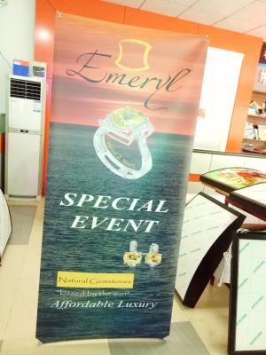 China High Resolution Vertical Adjustable Banner Stand For Trade Shows Light Weight for sale