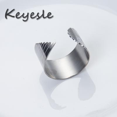 China Sustainable Small Lot Order silver napkin rings for sale