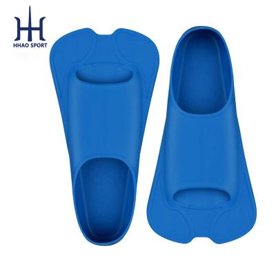 China Amazon Swimming Training Sovereign Blade Closed To Heel Training Rubber Adults Diving Swimming Fins for sale