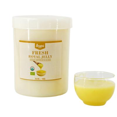 China 1kg Popular Plastic Jar 100% Pure Natural 10-HDA 2.0min Honey Extract Organic Fresh Royal Jelly Organic Fresh Royal Jelly-1 for sale