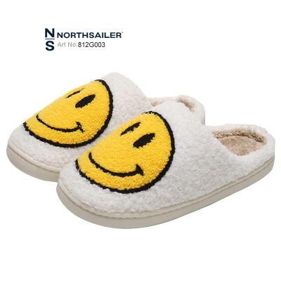 China Latest New Stock Trend 2022 Fashion Happy Face Thick Fur TPR Outsole Good Quality Indoor Slippers For Men Women Unisex for sale