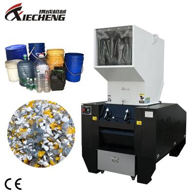 China 550kg/h Factory Recycling Pet Bottle Crusher Waste Machine Plastic Crusher Machine Te koop