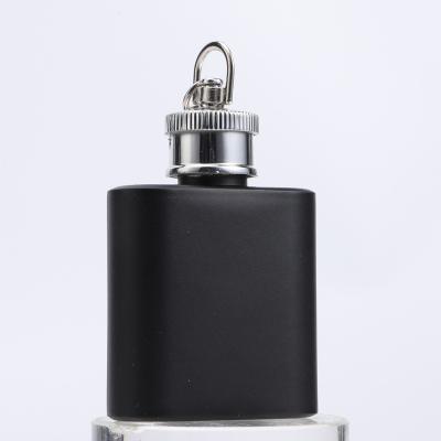 China Wholesale Minimalist Matte Hip Flask Stainless Steel Funnel 1oz/2oz Hip Flask With Keychain for sale