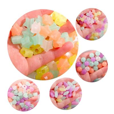 China DIY Handcraft 500Pcs Acrylic Glass Bead 5 Types Round Oval Heart Star UV Beads Mixed Color and Cylindrical Glow in Dark for sale