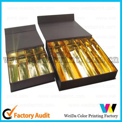 China Luxury Cardboard Gift Packaging Boxes Custom Logo with Magnetic Closure for sale