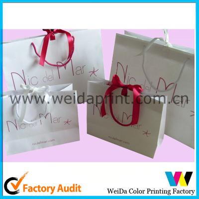 China Red Fashion Luxury Kraft Paper Bags For Clothes With Flat Bottom / Handles for sale