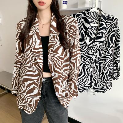 China Anti-Wrinkle Women's Fashion Zebra Stripe Print Double Breasted Blazer Casual Jackets PU021 for sale