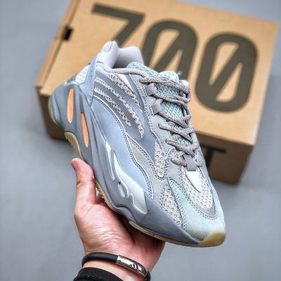 China Dropshipping Wholesale Men's Anti-slippery Women's Dropshipping Yeezy 700 Brand V2 Designer Sneakers Casual Chunky Shoes Lace-Up Fashion Wave Runner Shoes for sale