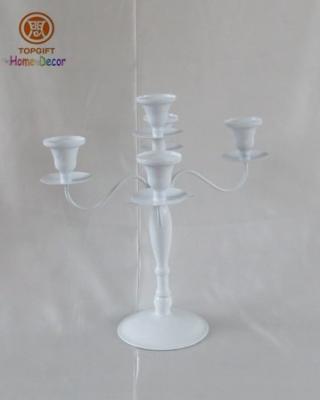 China 5 Arms White Europe Style Metal Candle Holders For Home Decoration for sale