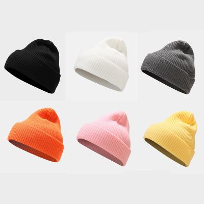 China breathable & Waterproof Custom Logo Classic Design Plain Solid Color Knitted Hats Outdoor Hats Winter Style Street Wear Unisex Beanies Acrylic Hats for sale