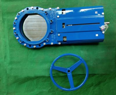 China General Chinese Suppliers Of Ductile Iron Flanged Knife Gate Valve Stainless Steel / Cast Iron Shield Plate, SS304/316 Knife Gate for sale