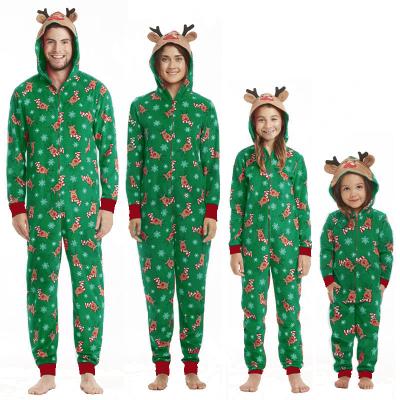 China QUICK DRY pijamas-por-mayor OEM/ODM Custom Matching Pajamas Sets Long Sleeve Tee And Red Plaid Pants Lounge Wear Christmas Family Pajamas Set for sale