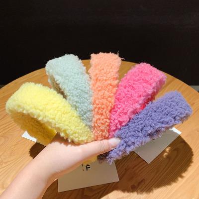 China New Plush Hair Edge Band Women's Curly Headband Winter Soft Thick Wide Teddy Plush Women's Headband for sale