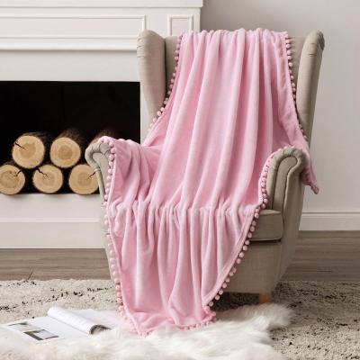 China Antistatic High Quality Pure Color Flannel Fleece Blanket For Nap for sale