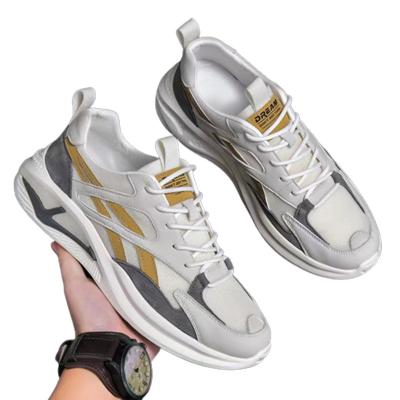 China 2022 New Fashion Trend Outdoor Men's Breathable Sports Shoes Comfortable Lightweight Sports Shoes Men's Sports Shoes for sale