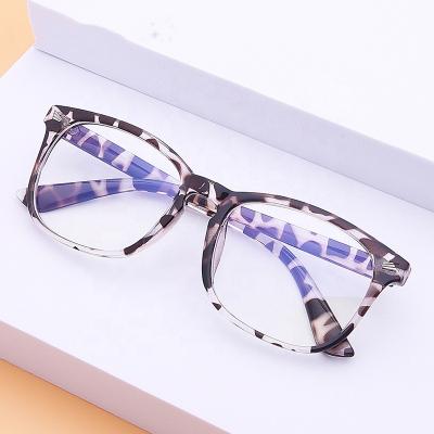 China Hot Selling Flat Women's Fashion Glasses Anti Glasses Fashion Flat Women's Box Computer Glasses Blue Light Leopard Blue Light Glasses for sale