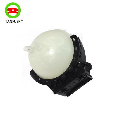 China Tanfuer F20 F30 F31 F32 F34 Cooling System Radiator Expansion Coolant Water Tank 17137609469 For BMW for sale