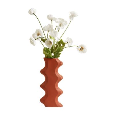 China Cheap Colorful Ceramic Minimalist Vase Long Nordic Minimalist Pemphis Polygonal Vase For Home Decoration for sale