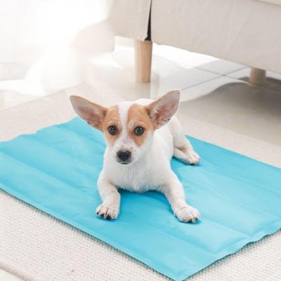 China Cooling Doggyfun Plus Size Wholesale Manufacturer Factory Waterproof Large Dog Summer Self Cooling Cool Summer Gel Pad Water Bed Mat for sale