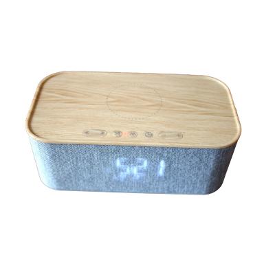 China 2021 Hot Product Popular Wooden Charger Wireless Speaker High Quality Wireless Drinking Speaker for sale