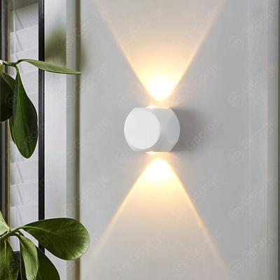 China Modern two way luminescence 8026white wall light for sale