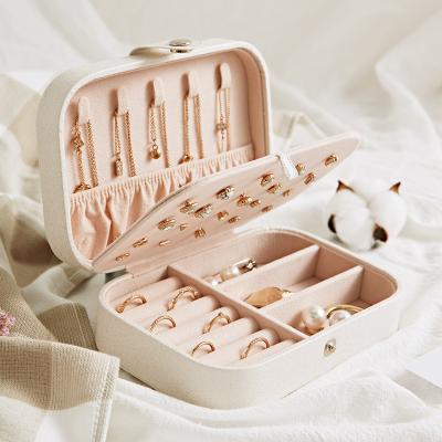 China Eco-friendly Multi-functional Single Ring Dish Necklace Dish Girl Earring Storage Box Jewelery Box PU Leather Jewelery Box Ring Earring Jewelery Box for sale