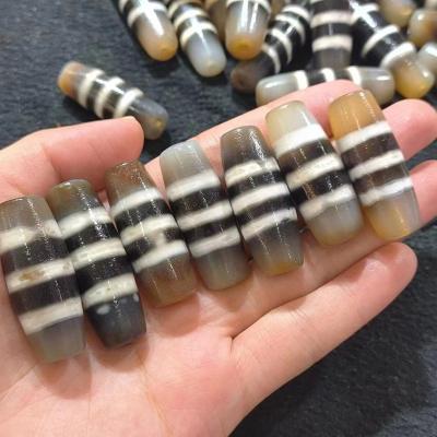 China 1pcs/lot Natural Stone Agate Striped Three-Strand The Old Bead Black And White Weathered Lines Rare Breeds Accessories Jewelry Amulet for sale