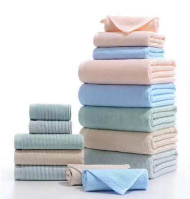 China Low Price Soft And Soft Bamboo Towel Wholesale for sale