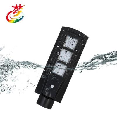 China Suitable for roads factory price integrated outdoor 60w parking lot led solar street light 20w 40w for sale