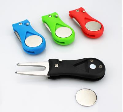 China ABS+stainless steel plastic handle assorted color green retractable golf divot tool for sale